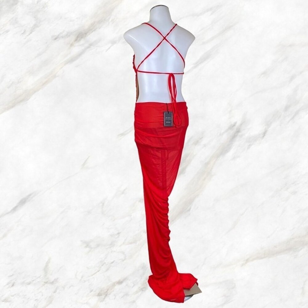 Michael Costello xRevolve Follie Gown in Red - Picture 8 of 12